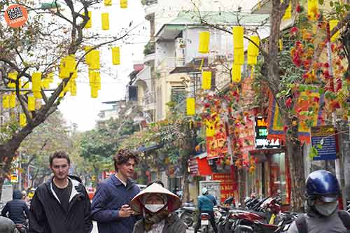 Vietnamese Culture Language Hanoi Cuisine and Lunar New Year