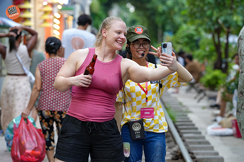 Hanoi Train Street A Fascinating Intersection of Tradition and Modernity