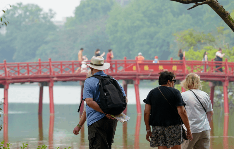 Free tour of Hanoi