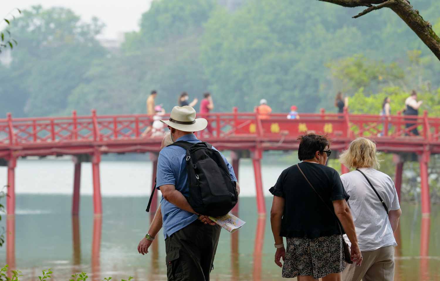 Free Tour of Hanoi