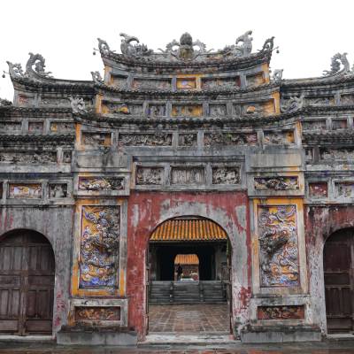 Hue Tour