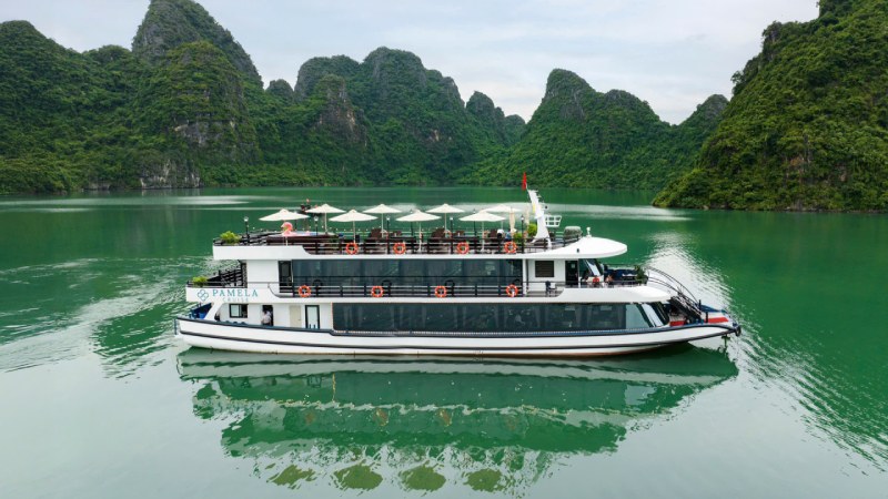 Halong Bay Full-Day